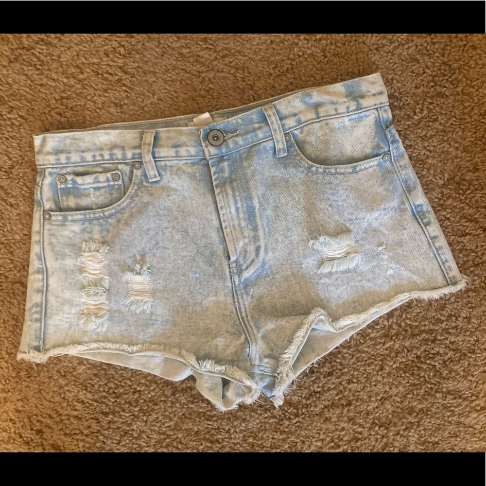 Forever 21 Premium denim short 💥reduced shipping today